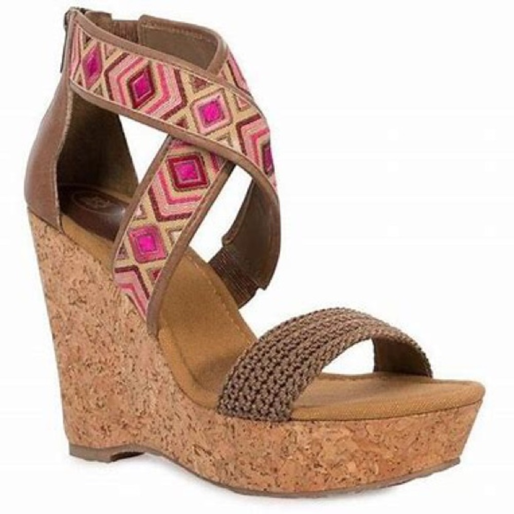 The Sak Wedge Sandal Cork Sz 8.5 Pink Aztec Embroidery Strap Crochet